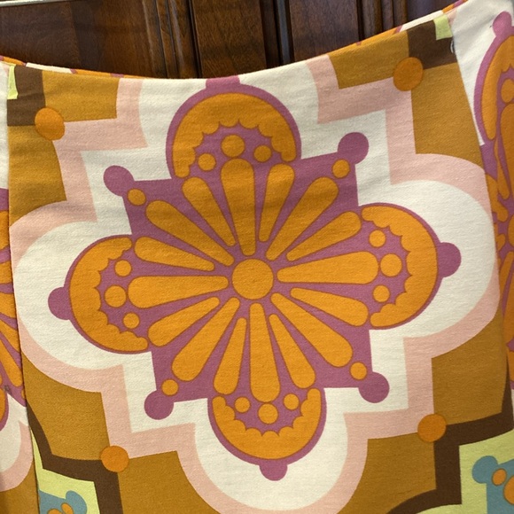 LESLEY EVERS Skirt - Picture 2 of 10